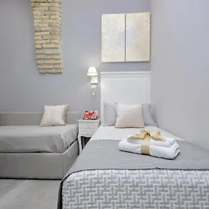 Roman Holiday Suites Pensión Roma
