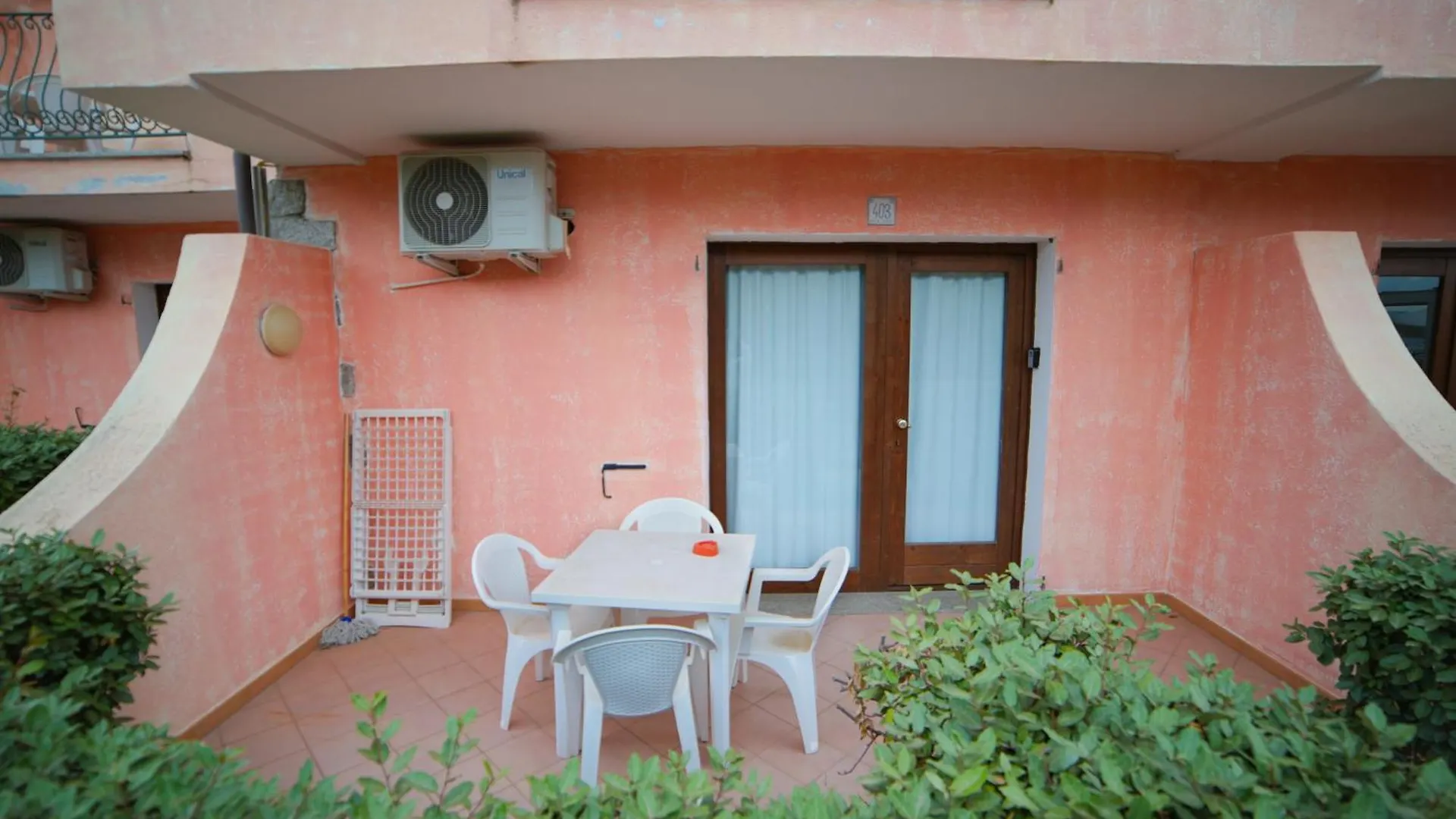 Il Borgo Di Badesi Apart otel İtalya
